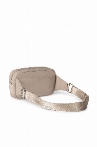 Le Miranda- Sac Banane en Nylon Amande