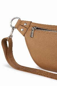 Le Sarah- Sac Banane Calabasas