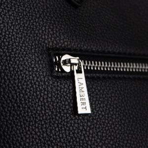 Le Claire-Sac Fourre-Tout Noir